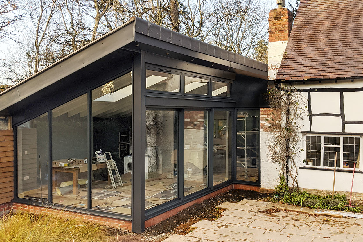 aluminium-sliding-doors-and-windows-worcestershire-p1